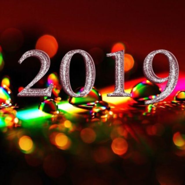 Асоціація дитячих офтальмологів та оптометристів України вітає усіх з Новим роком 2019!