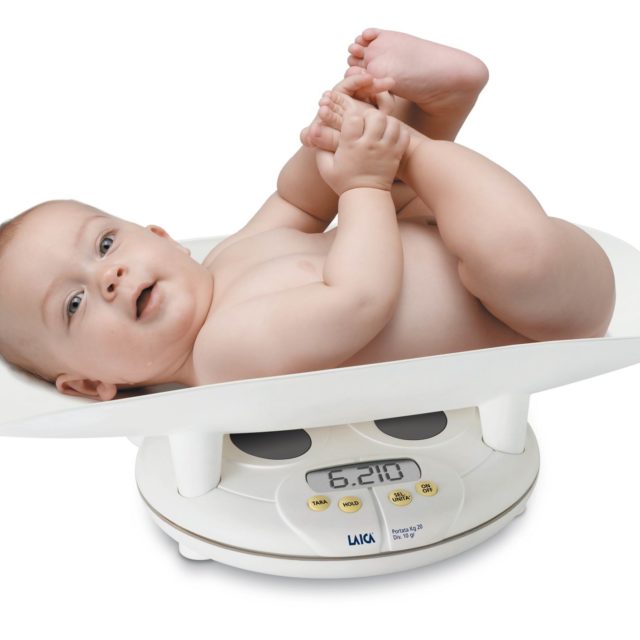 Низька вага при народженні пов’язана зі зміненою анатомією ока в дорослому віці