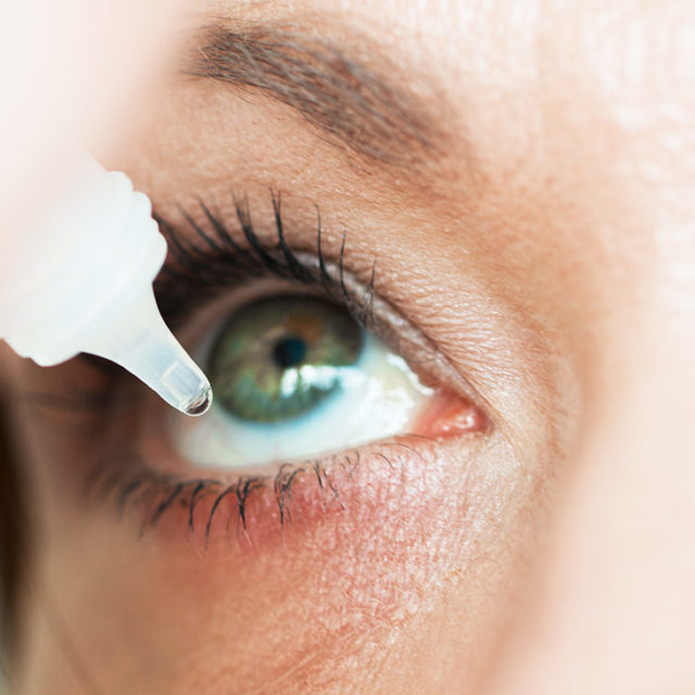 Очні краплі з анестетиком зменшують потребу в опіоїдному знеболенні в післяопераційному періоді