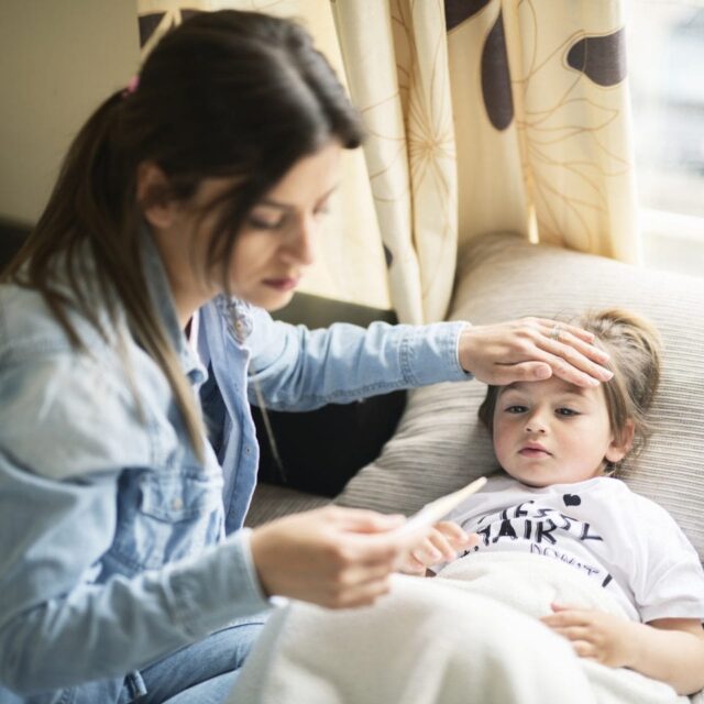 Кон’юнктивіт може бути початковою ознакою дитячого мультисистемного запального синдрому, пов’язаного із COVID-19