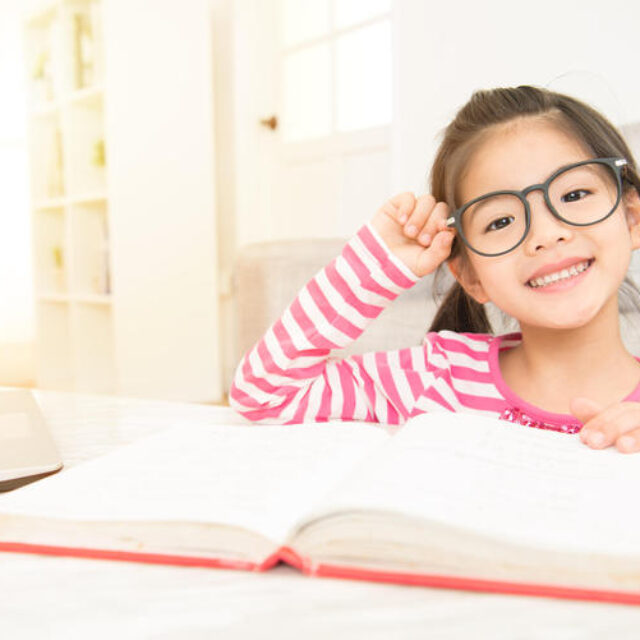 Фактори передбачення швидкого прогресування міопії у дітей