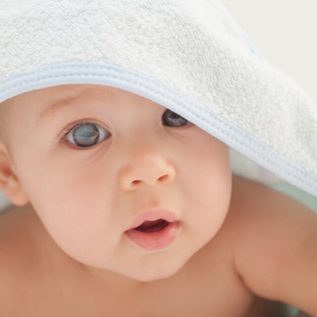 Нове дослідження допомагає визначити доцільність продовження лікування односторонньої вродженої катаракти у дітей